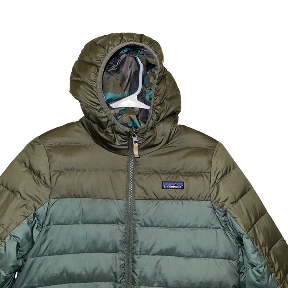Patagonia Reversible Down Jacket Size L - Picture 5 of 11